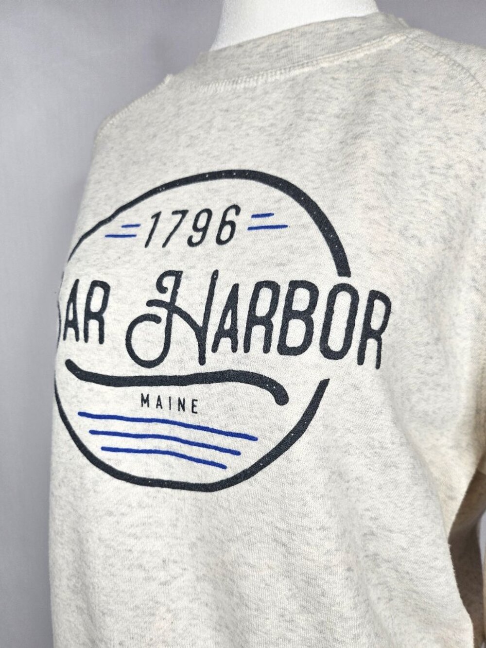 Gotkeys | Bar Harbor Maine Graphic Sweatshirt | Drawstring Hem | Gray | Size S - Picture 7 of 16